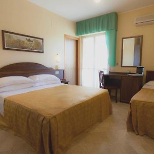 Chambre Triple